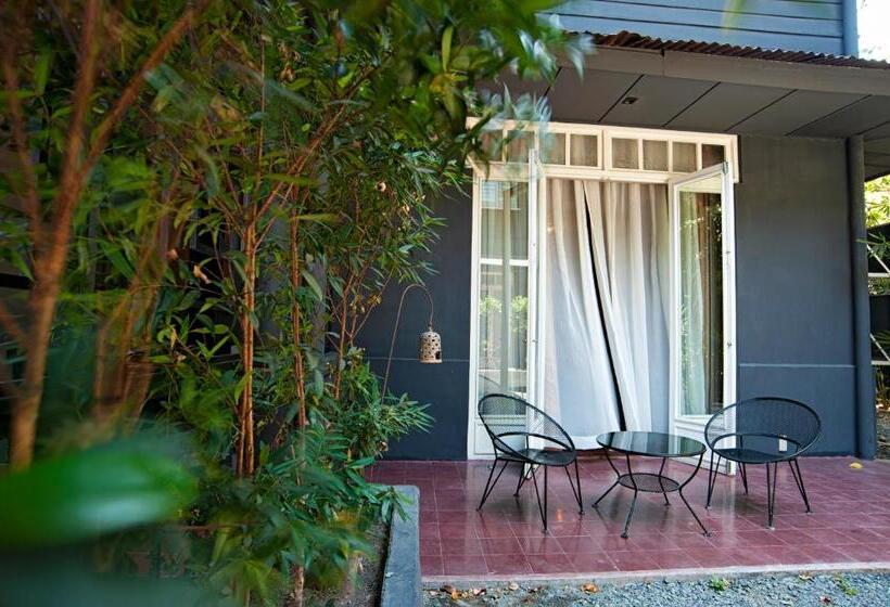 سوییت, The Henry Hotel Manila