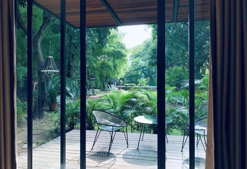 سوییت, The Henry Hotel Manila