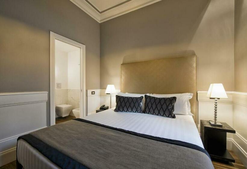 اتاق عادی, The Independent Suites