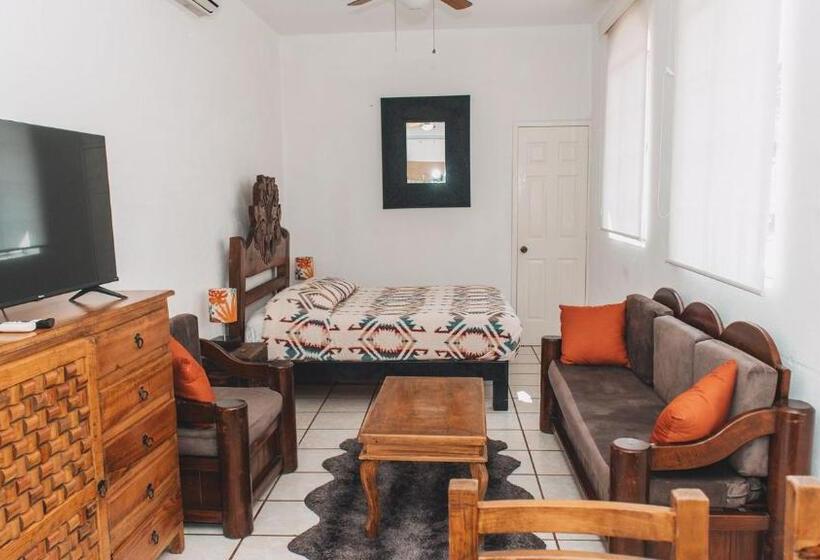 Deluxe Studio, Boutique Hotel & Suites Hacienda Lord Twigg