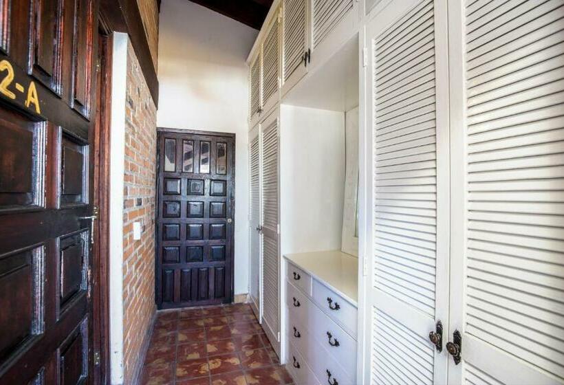 1 Bedroom Penthouse Apartment, Boutique Hotel & Suites Hacienda Lord Twigg