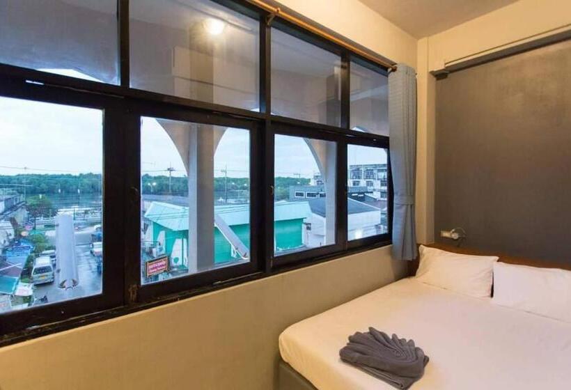 غرفة قياسية, Leisure Hostel