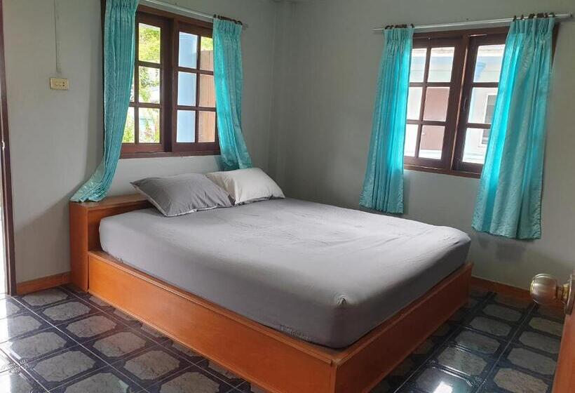 اتاق استاندارد چهار تخته, Tommy Resort Koh Tao