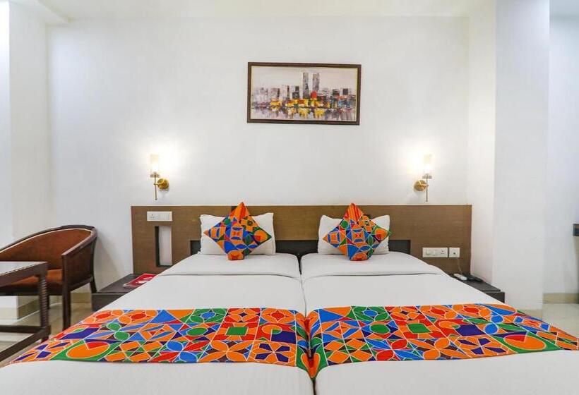 Номер Deluxe, Fabhotel Prime The Continental