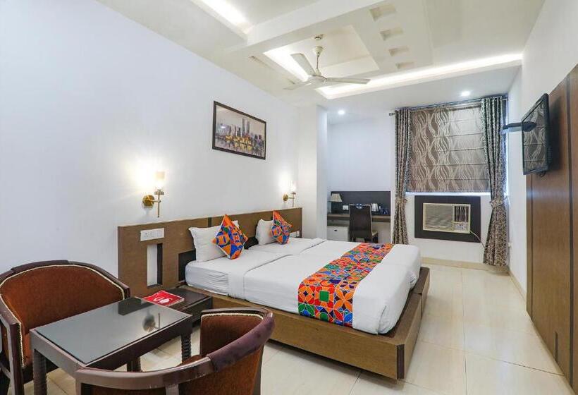 Номер Deluxe, Fabhotel Prime The Continental