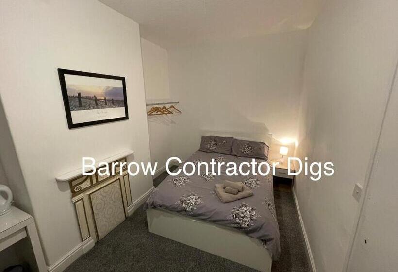 带共用浴室的标准房间, Barrow Contractor Digs