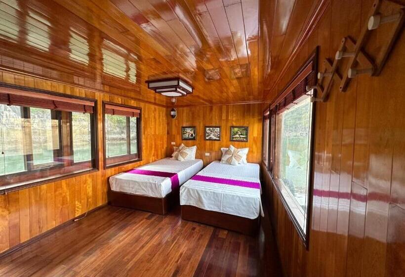 اتاق لوکس با چشم‌انداز دریا, Cat Ba Cruise