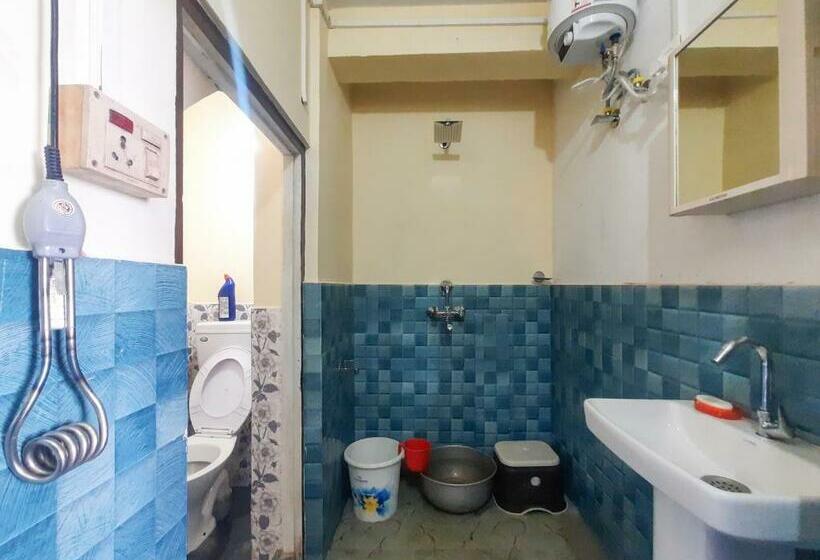 Кровать в Общей Комнате, Neora Backpackers Hostel