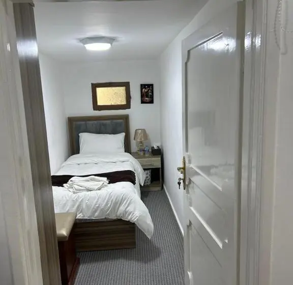 スタンダードシングルルーム, Petra Pass Hostel