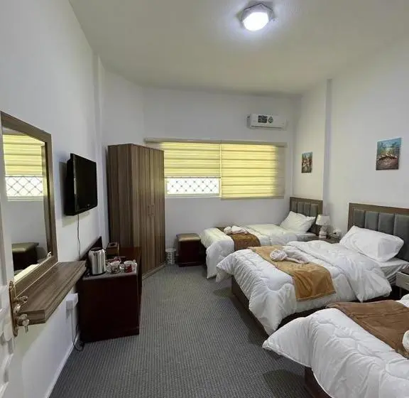スタンダードトリプルルーム, Petra Pass Hostel