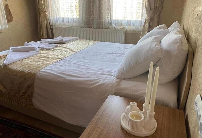 Стандартный Номер Кровать Кинг, Arnovalley