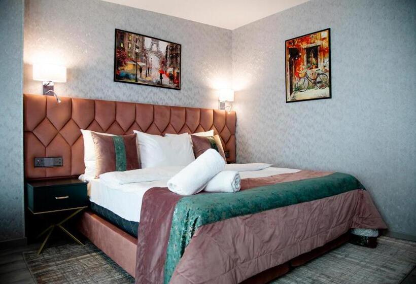 اتاق استاندارد, Essam Deluxe