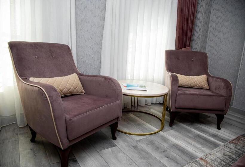 اتاق استاندارد, Essam Deluxe