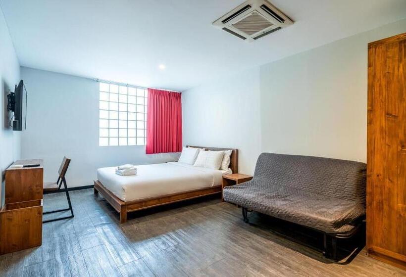 Quarto Deluxe, Go Inn The Grand Palace Mrt Samyot Station