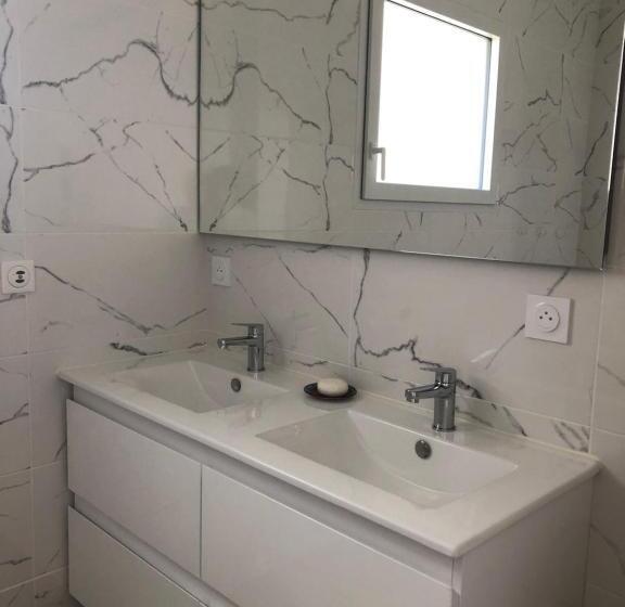 スタンダードルーム, Chez Yolande