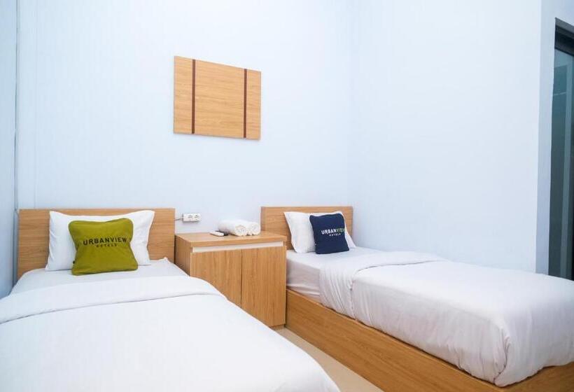 חדר סופריור, Urbanview Syariah Wisma Nabil Solo