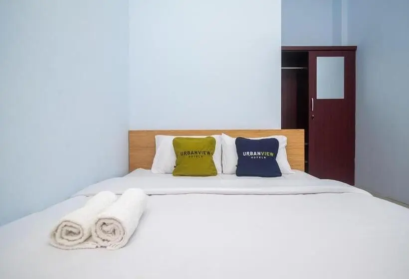 Deluxe-huone, Urbanview Syariah Wisma Nabil Solo