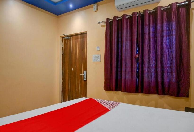 三人经典房间, O Club Toronto