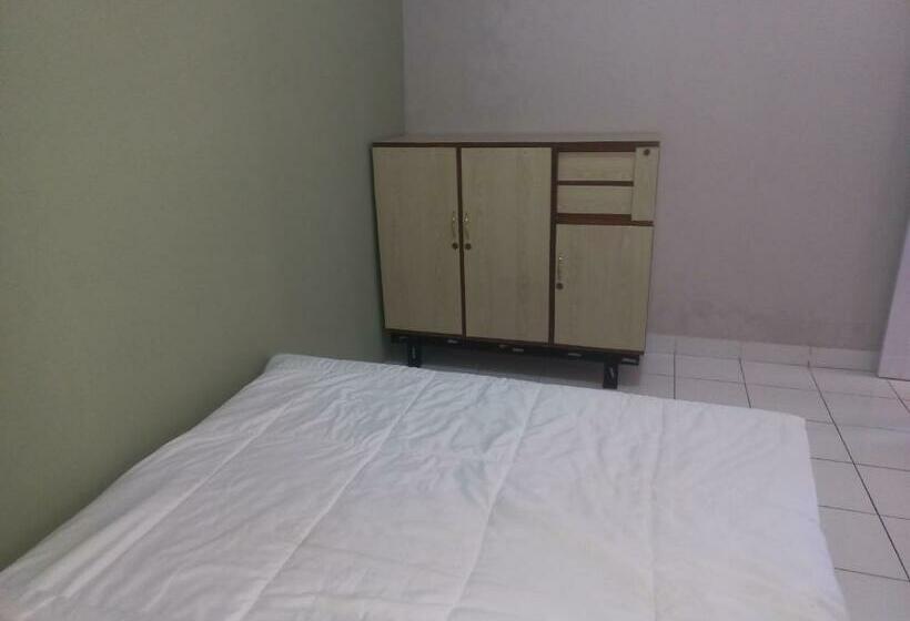 스탠다드 룸, Spot On 92415 Bima House Syariah