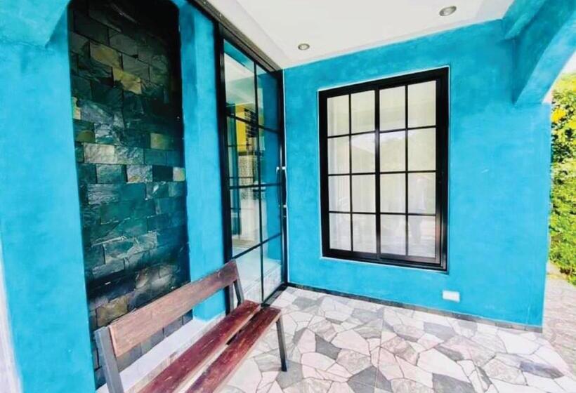 Семейный Номер Вид на Сад, Keyman House Khao Yai