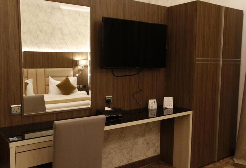 חדר סטנדרט, فندق دان الذهبي