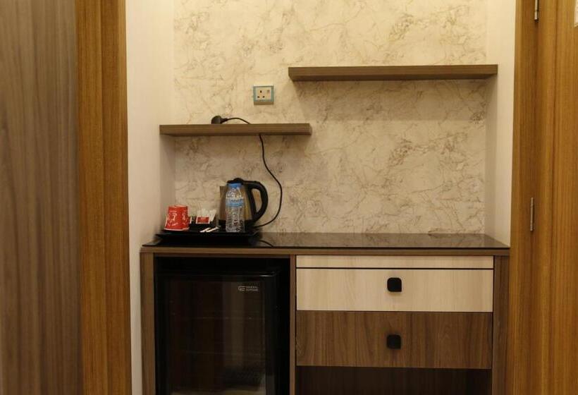 חדר דלוקס, فندق دان الذهبي