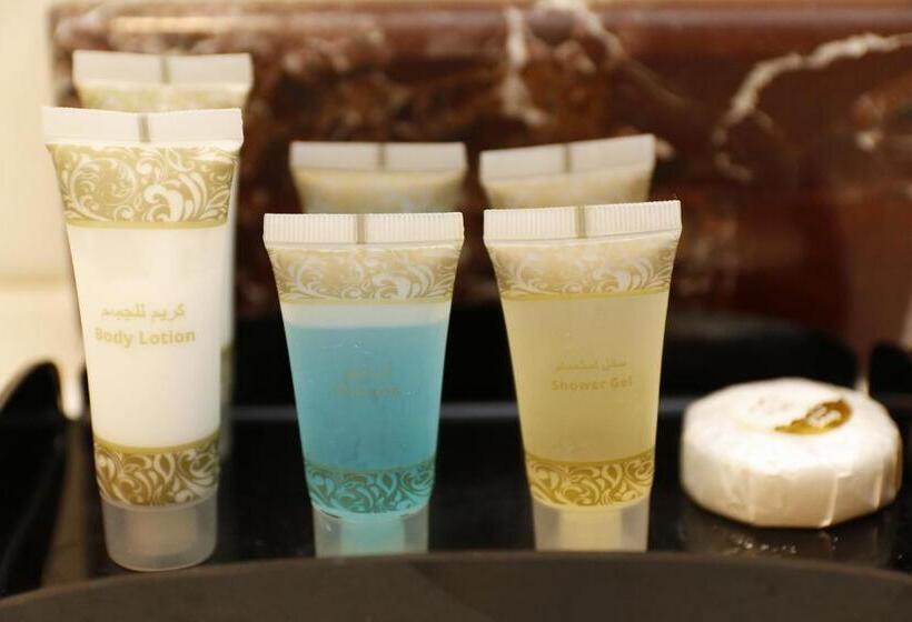 חדר דלוקס, فندق دان الذهبي