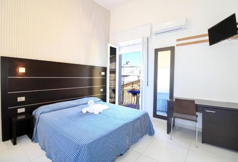 اتاق استاندارد با بالکن, Dependance Londra Hotel Duca Di Kent