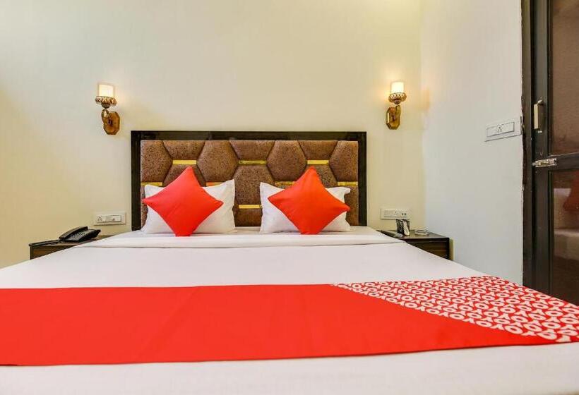 اتاق کلاسیک سه تخته, O Orchid Inn