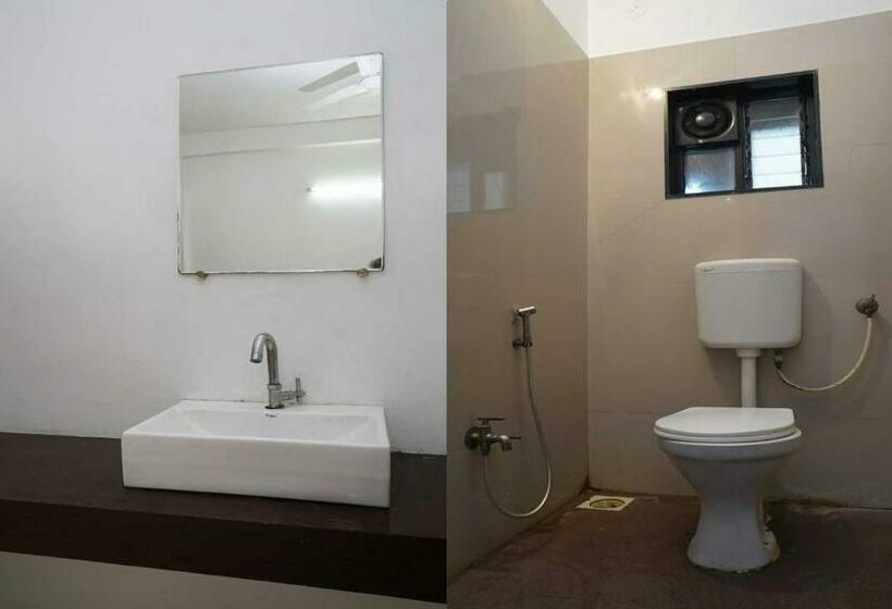 חדר קלאסי לשלושה, Oyo Flagship 81100  Sai Lodging