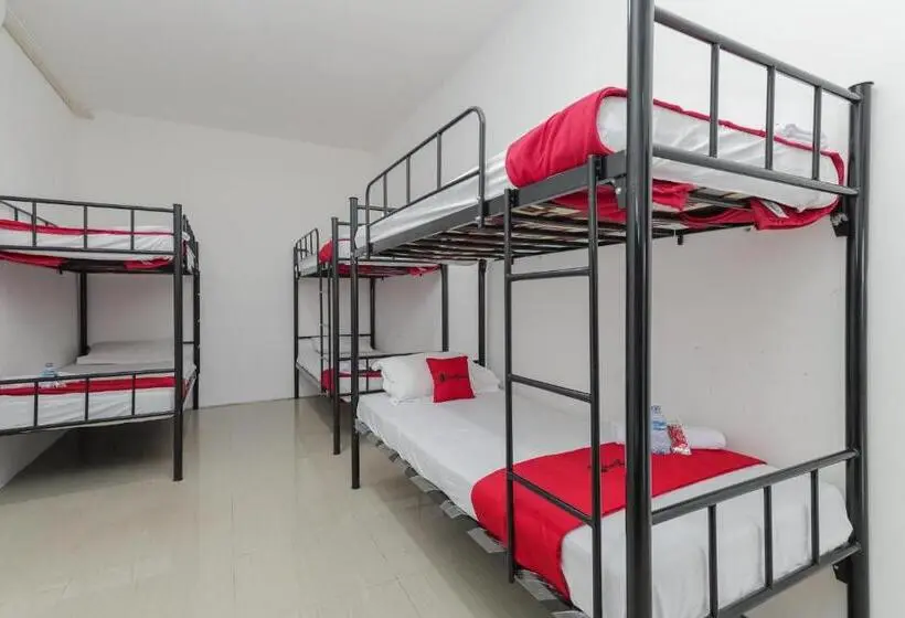 ルームシェアのワンベッド, Yayah Residence At Sawojajar Bogor Redpartner