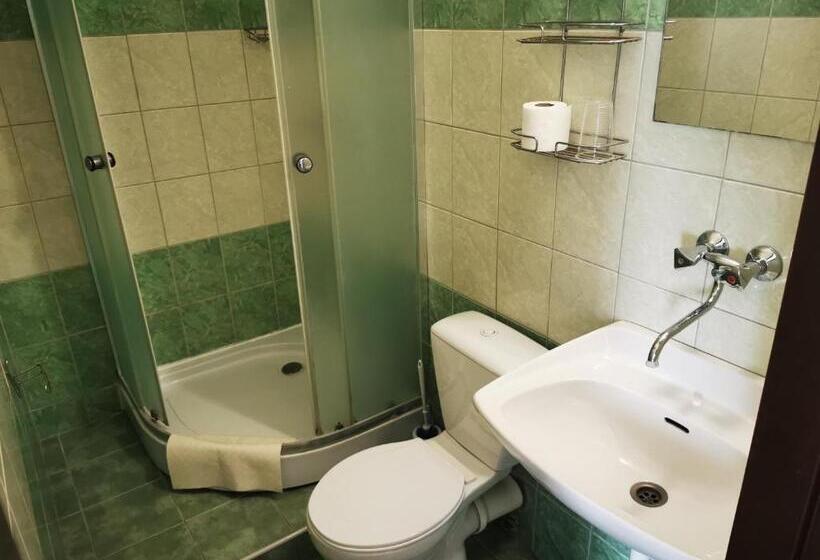 Номер Стандарт Трехместный, Penzion Ráj