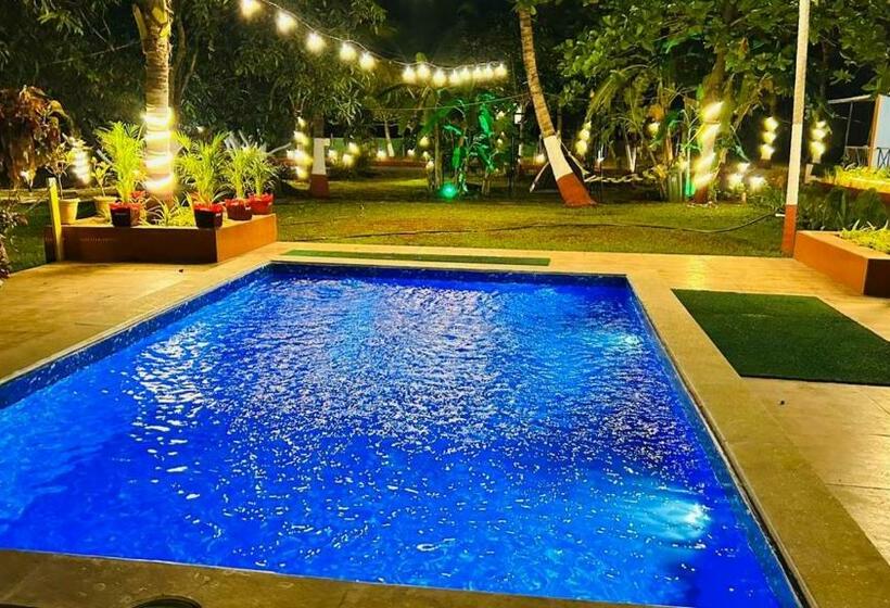 Номер Deluxe, Stay On The Way Resort Mandwa Alibag
