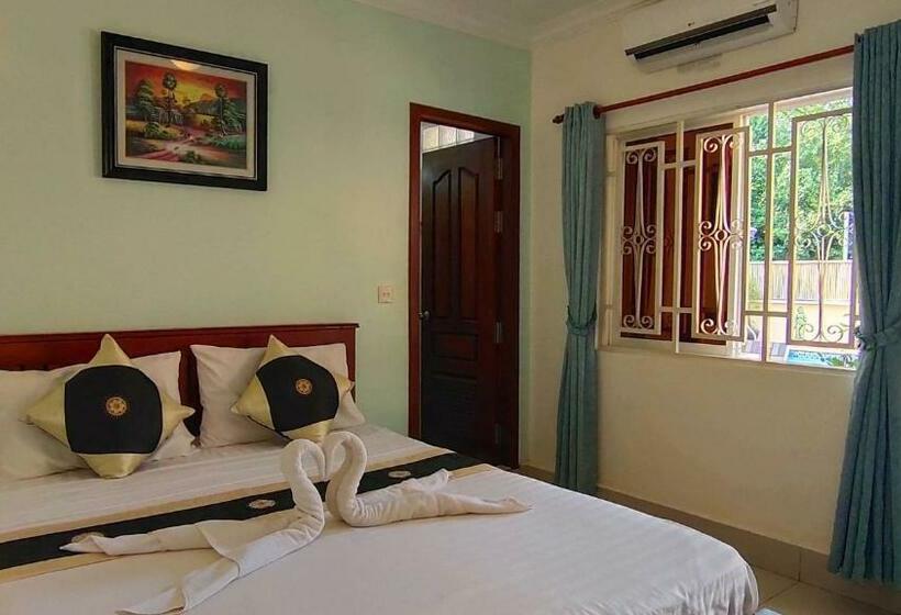 Номер Стандарт Вид на Бассейн, La Villa D Alex