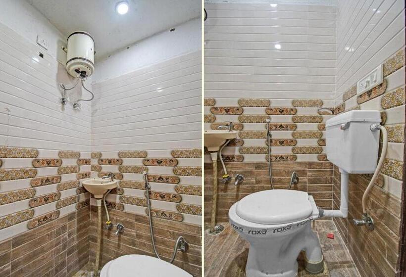 Трехместный Номер Классика, Oyo Flagship 81034  Star Cham