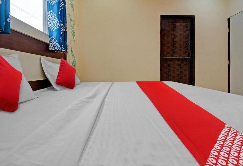 Трехместный Номер Классика, Oyo Flagship 81034  Star Cham