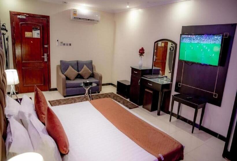 استودیوی استاندارد, نزل السلطان للأجنجة الفندقية