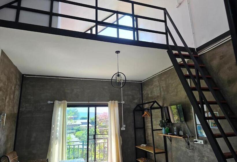 סוויטה משפחתית, ไร่ปาริชาติ