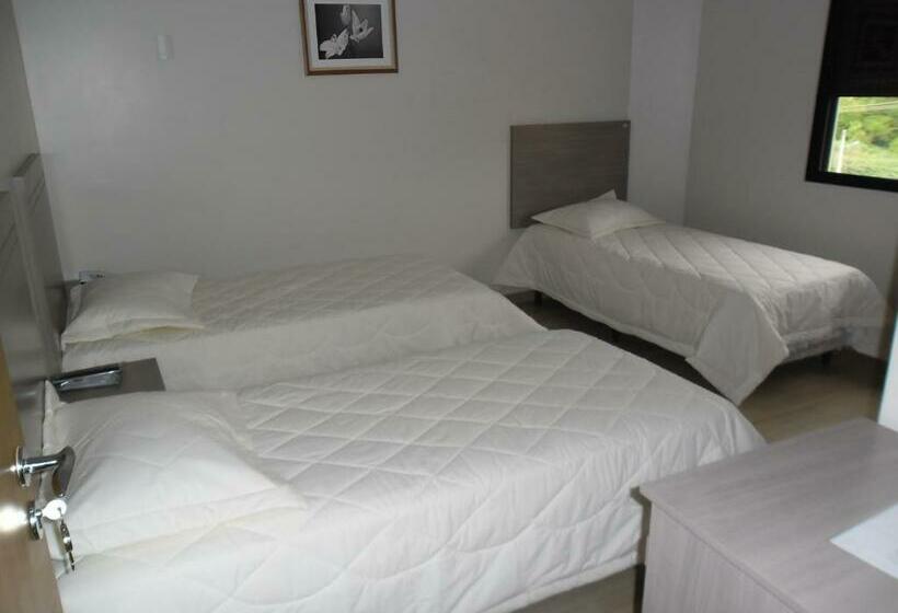 غرفة قياسية ثلاثية, Rancho Alegre Palace