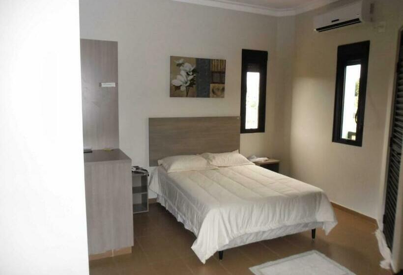 غرفة قياسية فردية, Rancho Alegre Palace