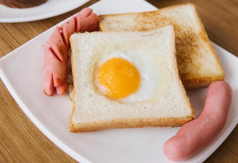 تختخواب در اتاق مشترک, Bed Pillow Hostel