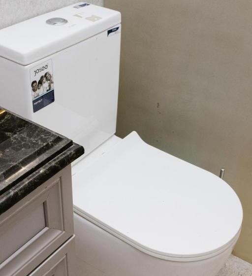 تختخواب در اتاق مشترک, Bed Pillow Hostel