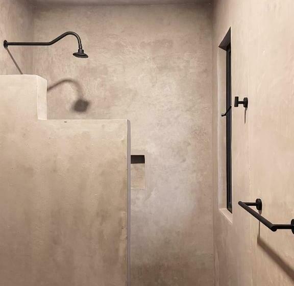 غرفة ديلوكس مزودة بشرفة, Baja Temple