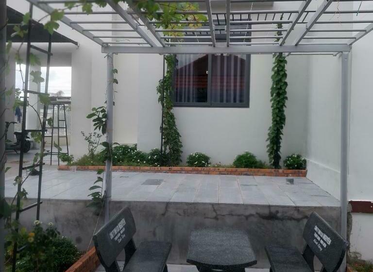 اتاق استاندارد چهار تخته, Khách Sạn An Thịnh 2