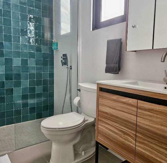 اتاق استاندارد, La Calma Poshtel