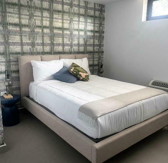 اتاق استاندارد, La Calma Poshtel