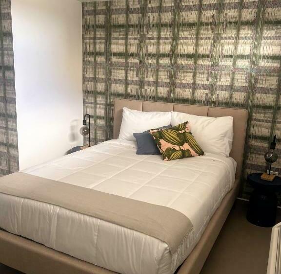 اتاق استاندارد, La Calma Poshtel