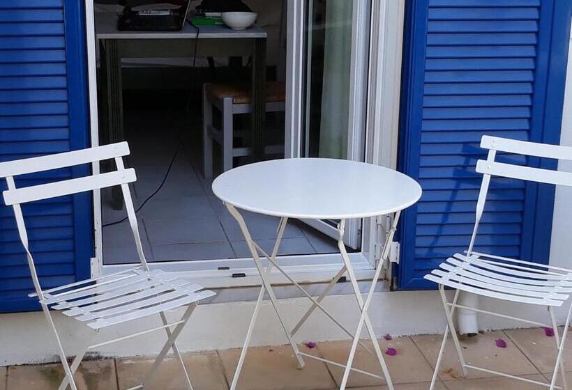 Номер Economy, Astra Hotel Apartments