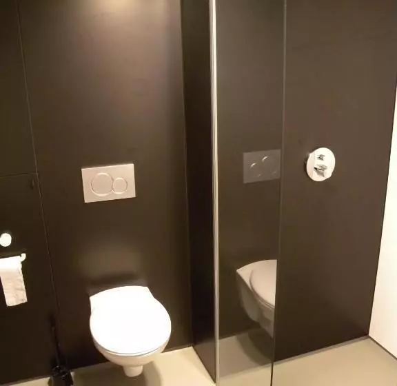 スタンダード４人部屋, De Draecke Hostel