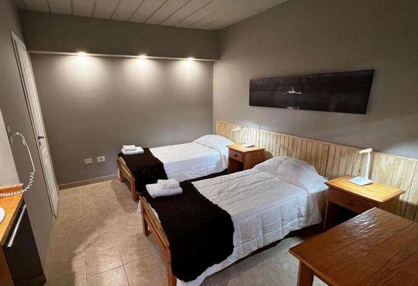 غرفة قياسية, Del Glaciar Libertador